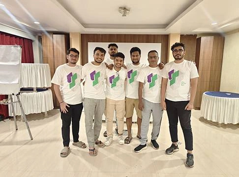 Team of Yellow Slice